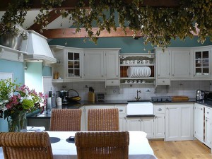 The kitchen - Boscrowan Farm - Family Friendly Award Winning Self Catering Holiday Cottages